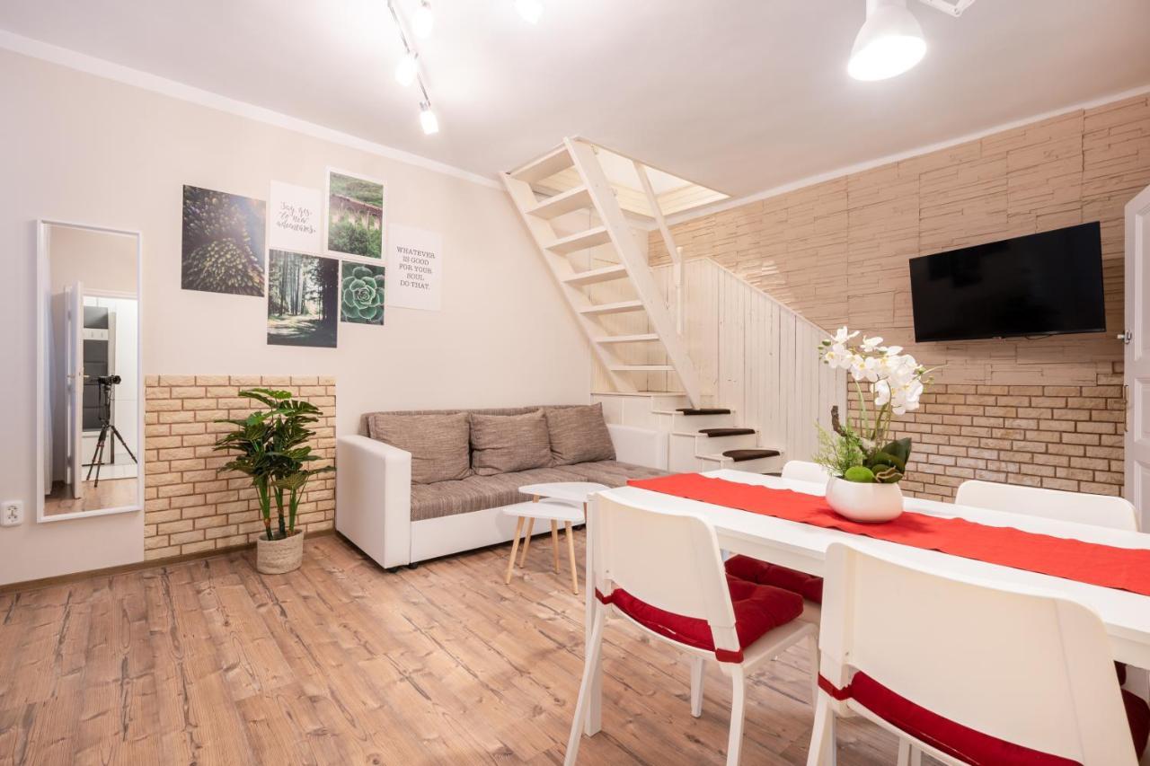 Zensen Nest Apartment Будапеща Екстериор снимка